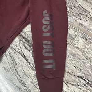 Mens, Burgundy, Nike Hooded Sweatshirt. XL